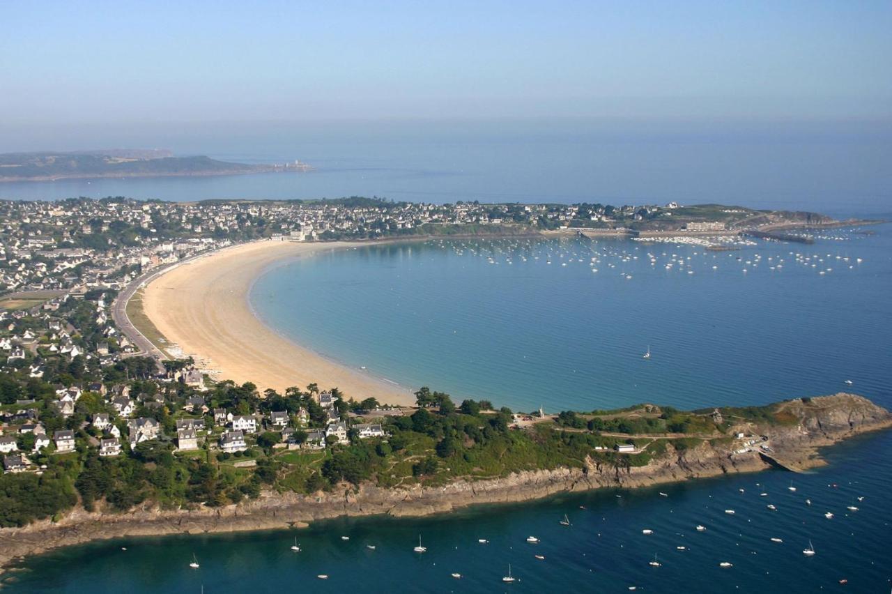 Belle Maison Acces Plage A Pied A La Garde St Cast 생카스트르길도 외부 사진